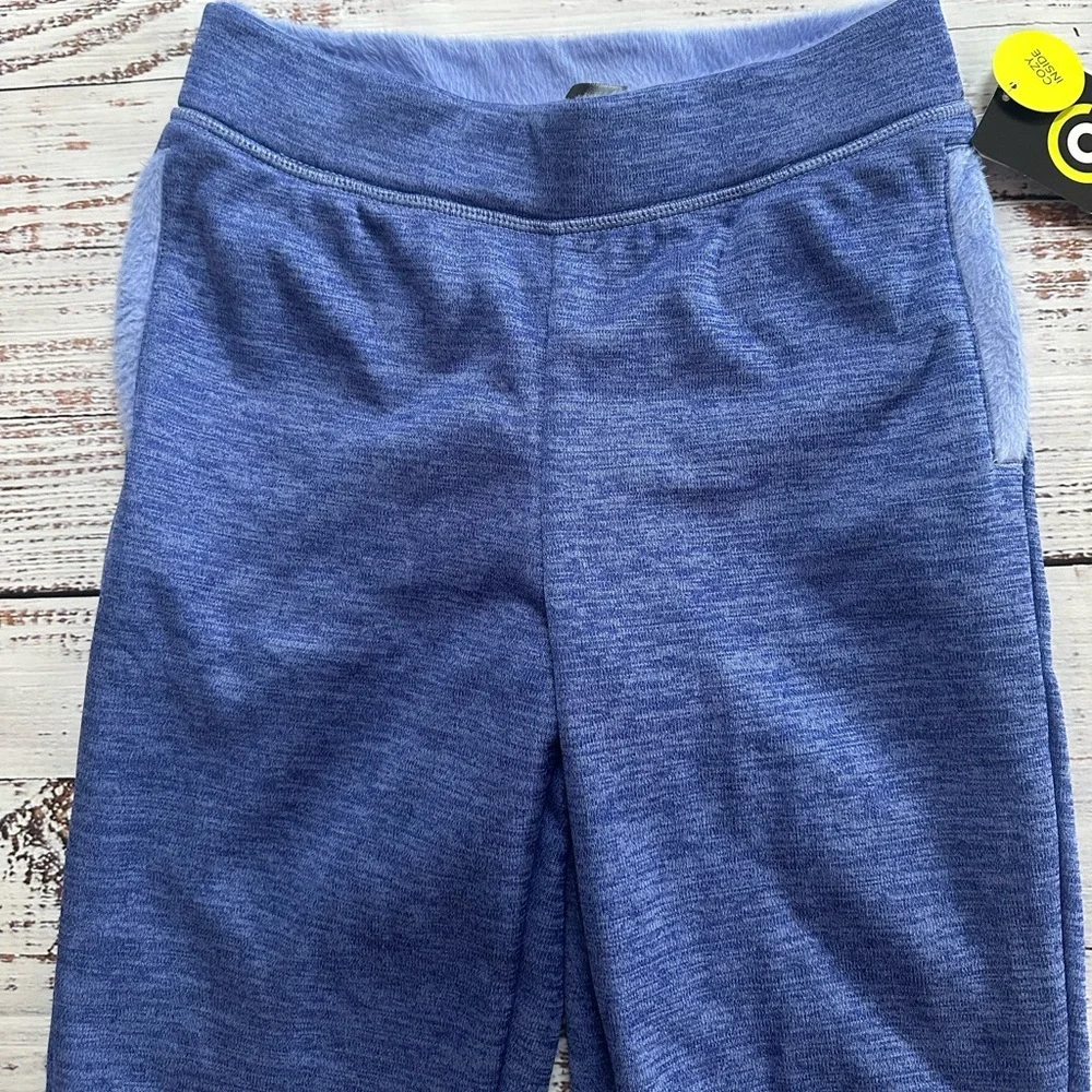 NWT Girls Champion cozy joggers! Size 10/12